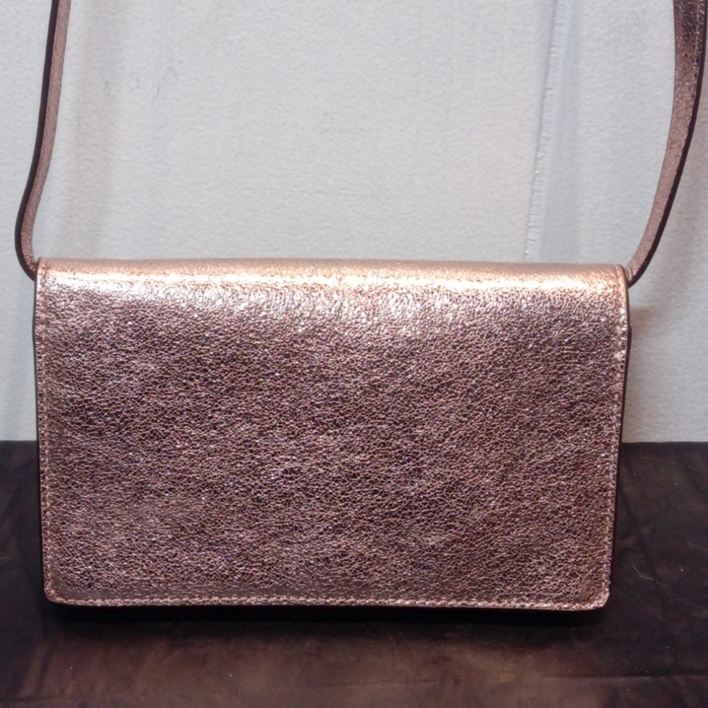 🎉Host Pick🎉COACH Hayden Crossbody Clutch in Rose Gold - Picture 3 of 8